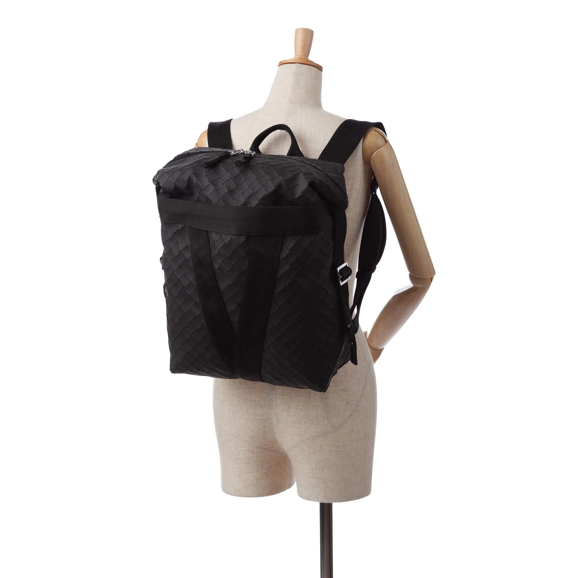 Bottega Veneta Intrecciato Fold Over Backpack (SHG-R22uZy)