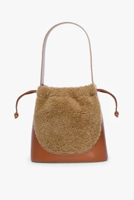 CINCH SHEARLING BUCKET BAG | NATURAL TAN