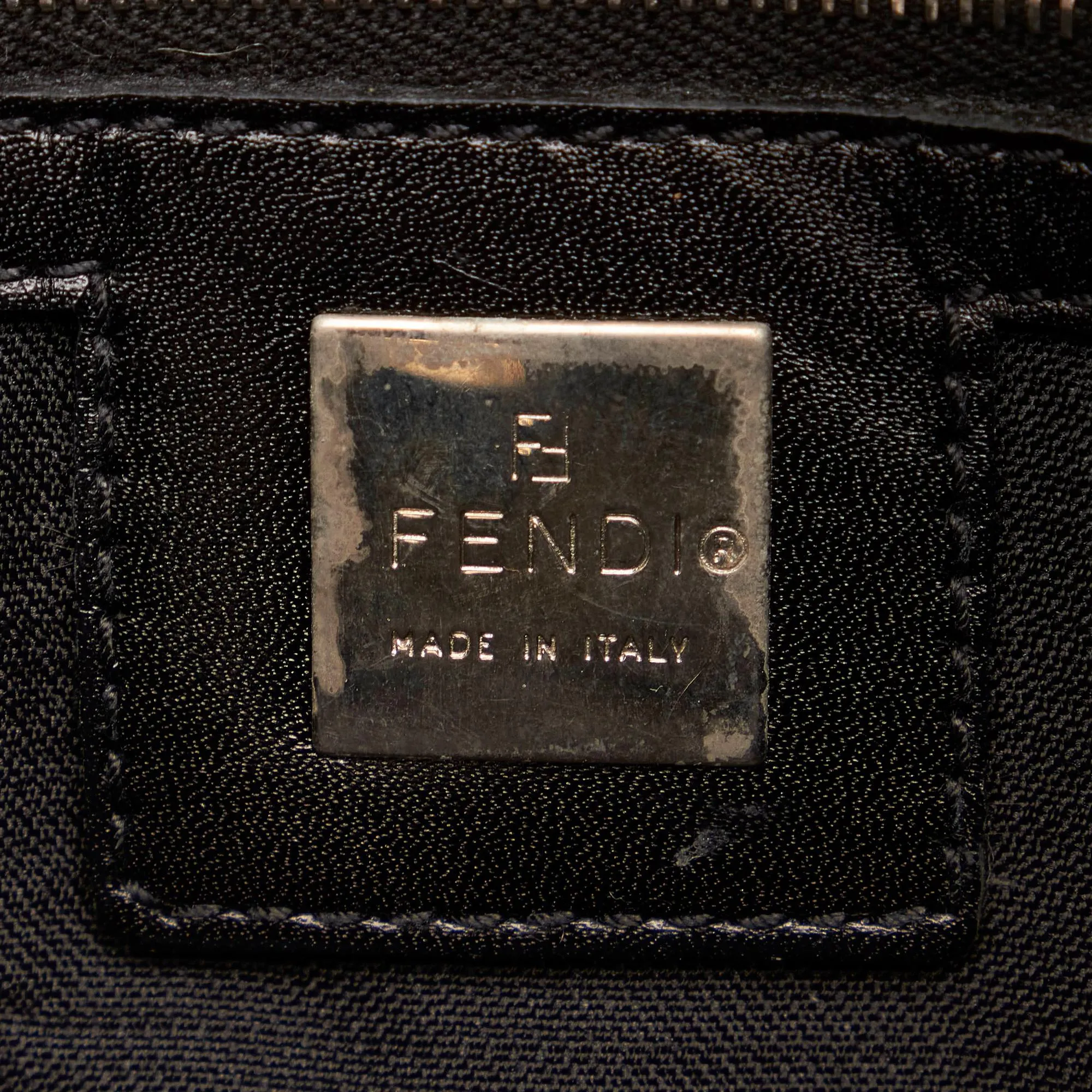 Fendi Nylon Tote Bag (SHG-27852)