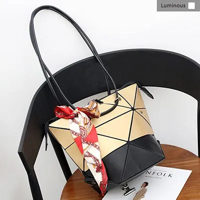 Luminous Bag Geometry Diamond Tote