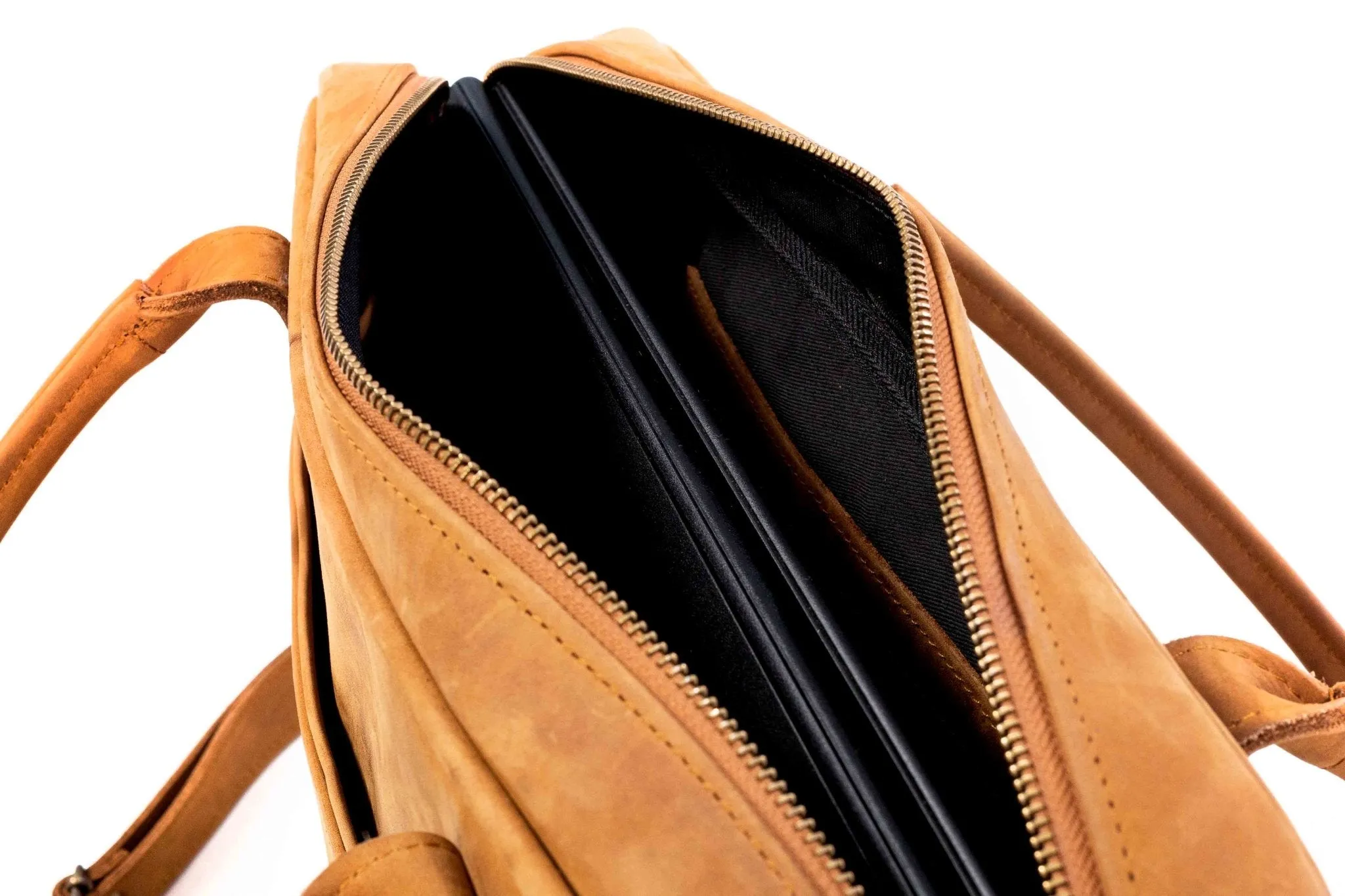 Tan Leather Goods - Bailey Laptop Bag | Toffee