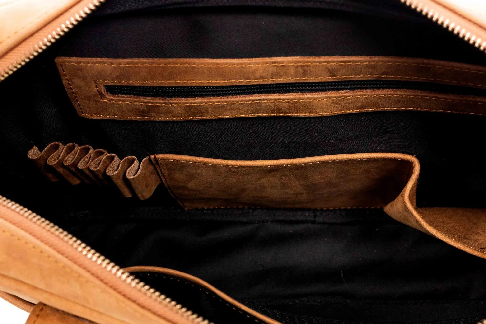 Tan Leather Goods - Bailey Laptop Bag | Toffee